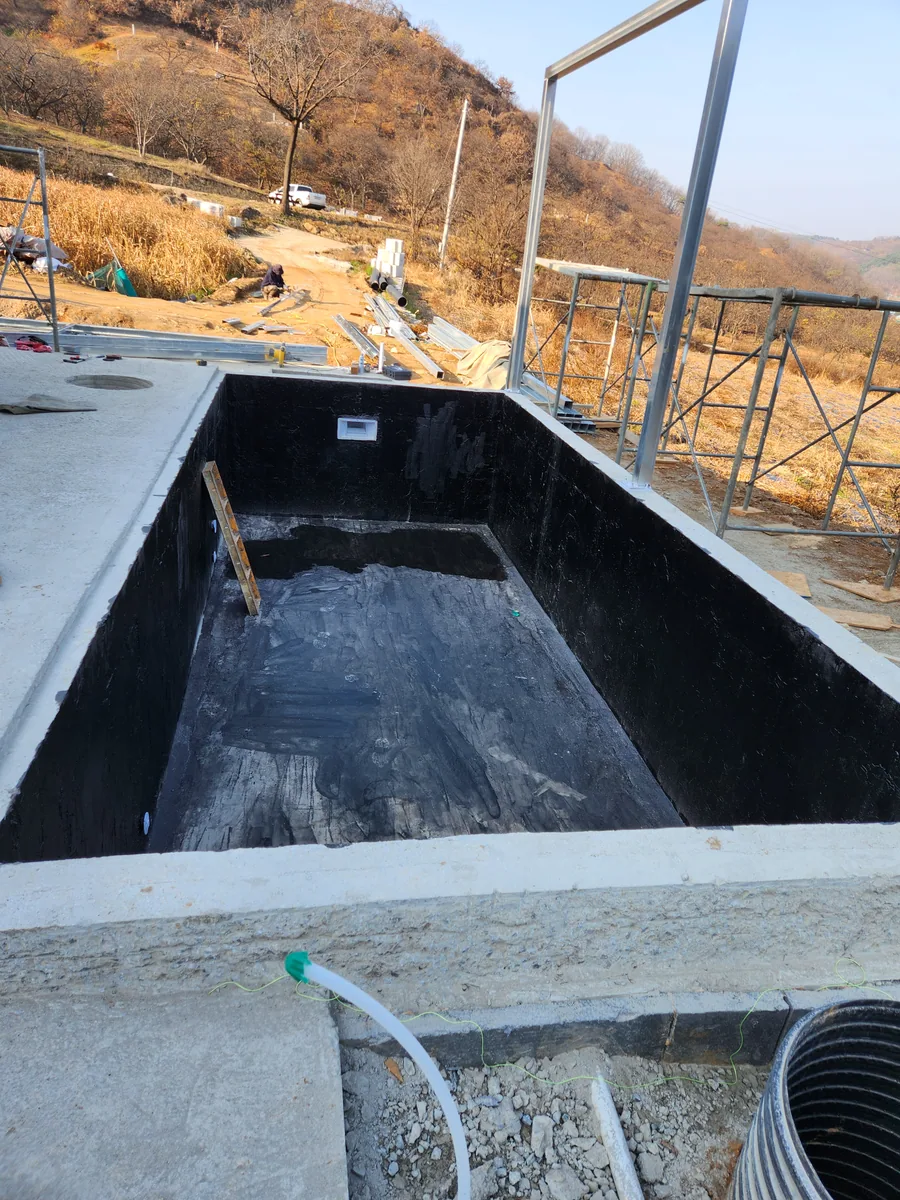 충남 공주 펜션 수영장 설비 시공 현장 사진 3