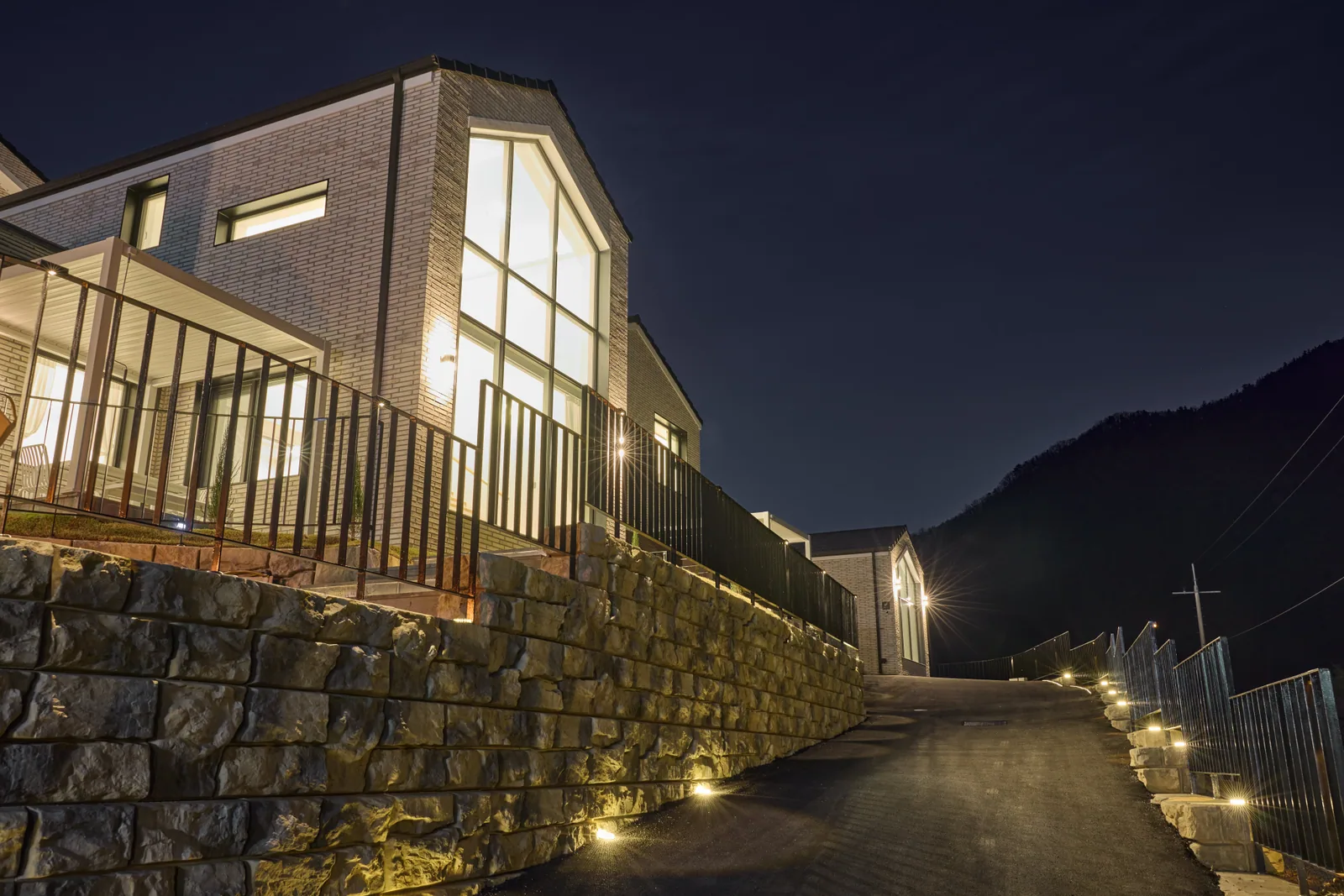 충북 충주 풀빌라 수영장 설비 시공 현장 사진 2